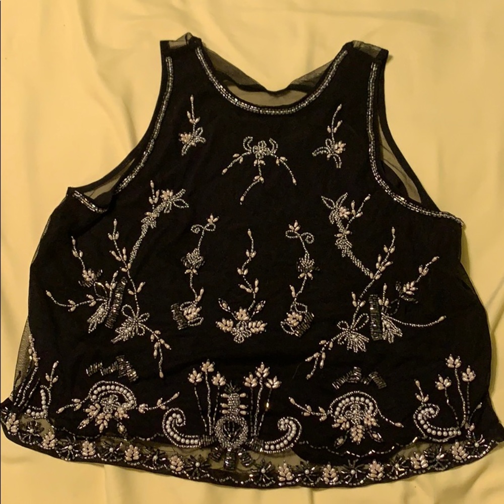 Detailed tank top